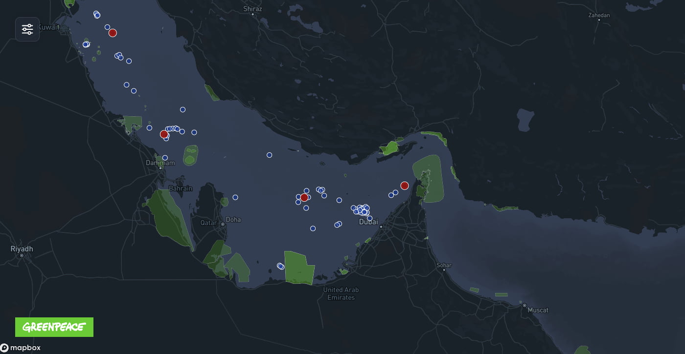 oil-tankers-trapped-in-the-strait-of-hormuz